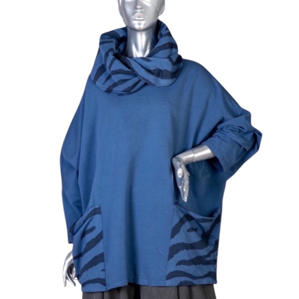 GIUSEPPA EUC Italy made Blue/Black Zebra Print Cowl Neck Top one size fits most
